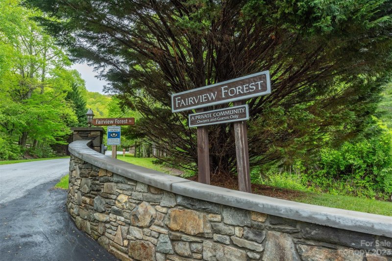 Property image 2 at 34 Weeping Cherry Forest Road, Fairview, NC 28730