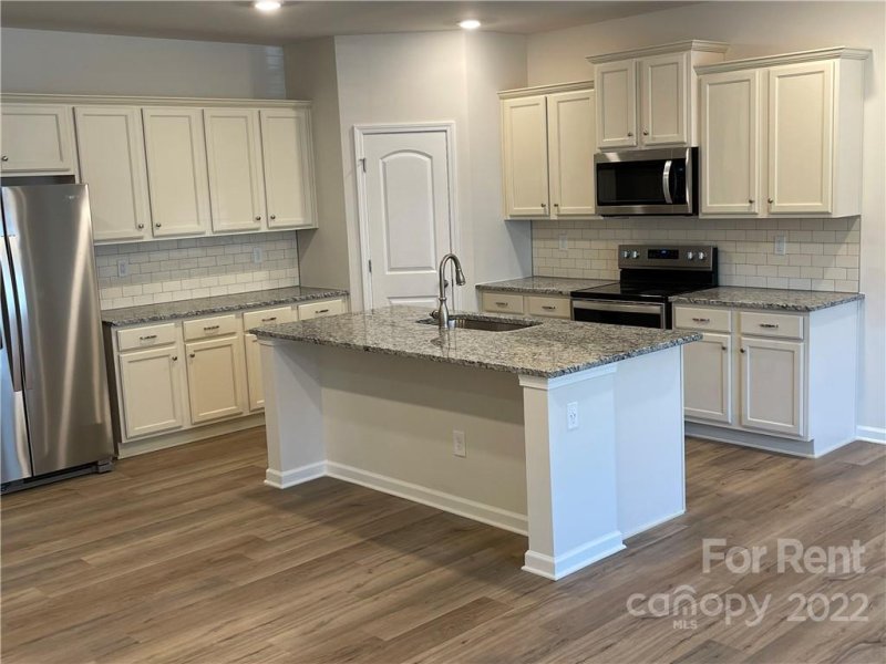 Property image 2 at 318 Planters Trace Lane, Indian Trail, NC 28079