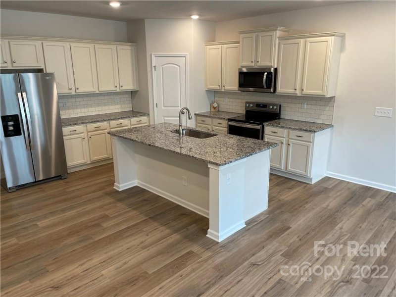 Property image 3 at 318 Planters Trace Lane, Indian Trail, NC 28079