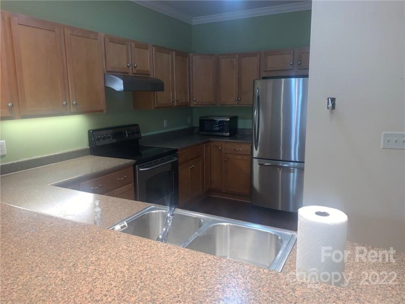 Property image 3 at 475 Church Street, Hendersonville, NC 28792