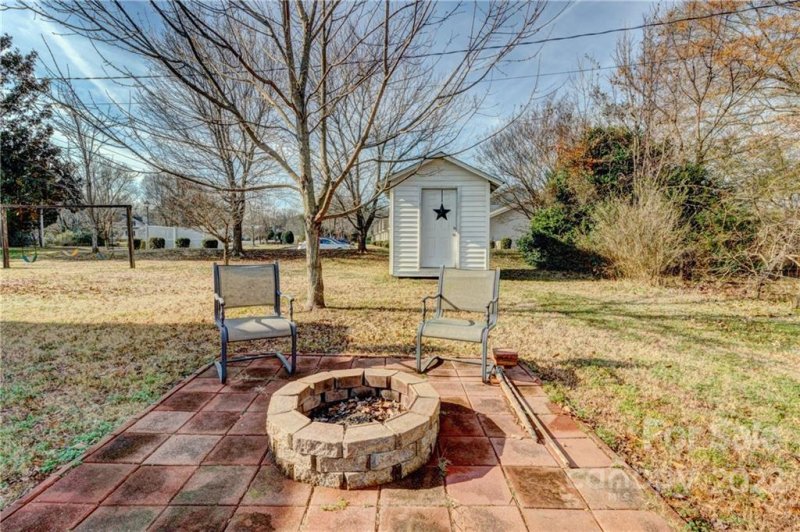 Property image 4 at 1800 Perfection Avenue, Belmont, NC 28012