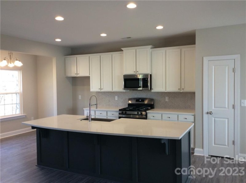 Property image 3 at 6201 Pamela Street, Huntersville, NC 28078