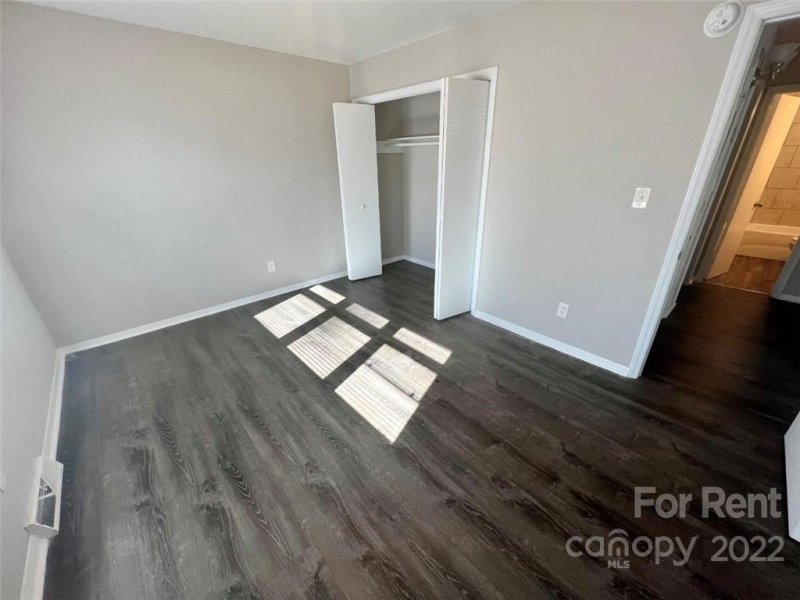 Property image 5 at 4815 The Plaza Road, Charlotte, NC 28215