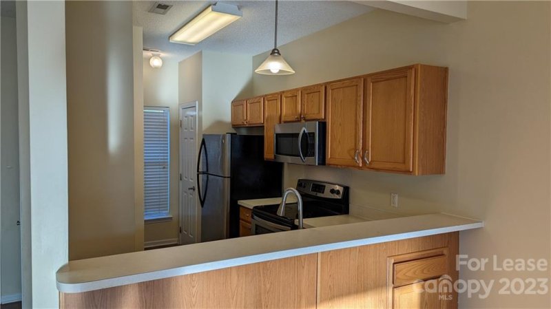 Property image 4 at 8949 Cinnabay Drive, Charlotte, NC 28216