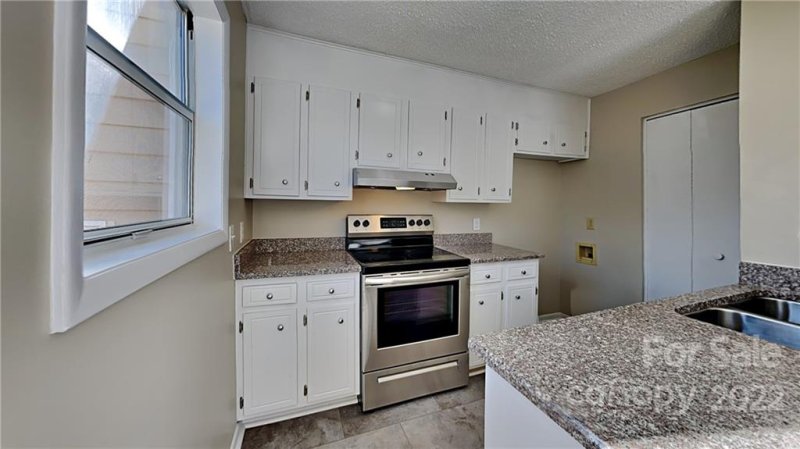 Property image 5 at 1949 Lancer Court, Gastonia, NC 28054