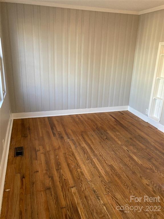 Property image 3 at 405 Keswick Avenue, Charlotte, NC 28206