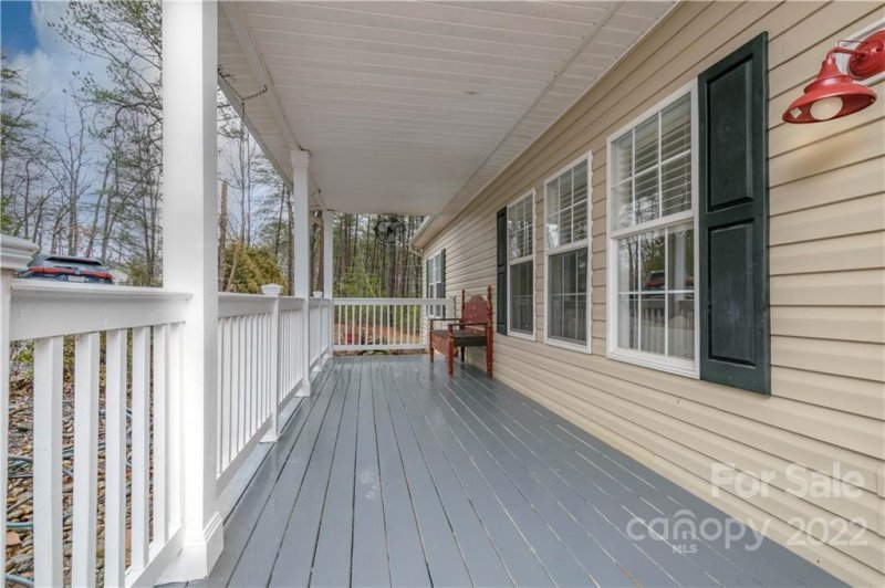 Property image 4 at 10 Eagle Drive, Hendersonville, NC 28792