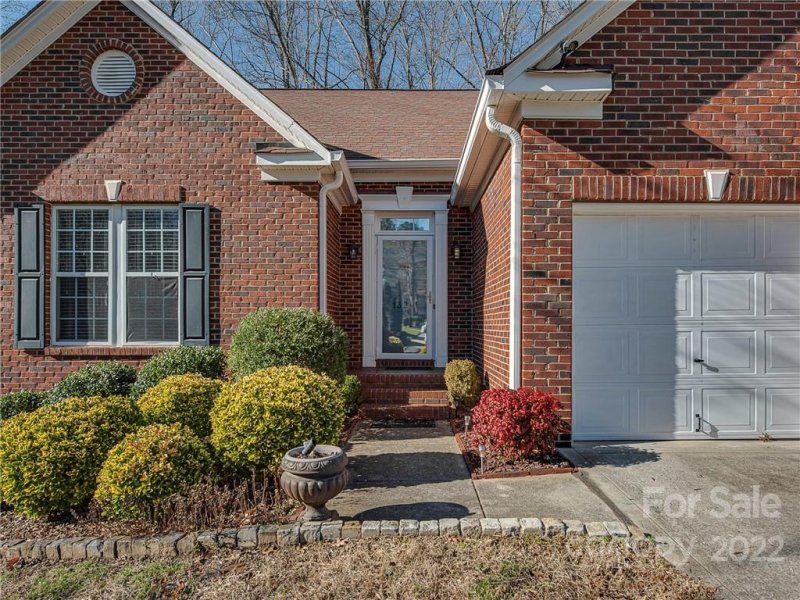 Property image 2 at 13241 Toka Court, Huntersville, NC 28078