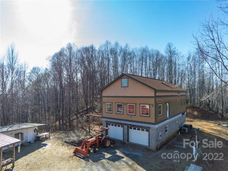 Property image 3 at 4750 Deer Run, Lenoir, NC 28645