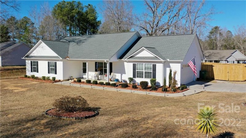 Property image 2 at 5131 Sedgefield Drive, Lancaster, SC 29720
