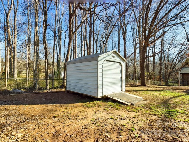 Property image 5 at 621 Poplar Drive, Shelby, NC 28152