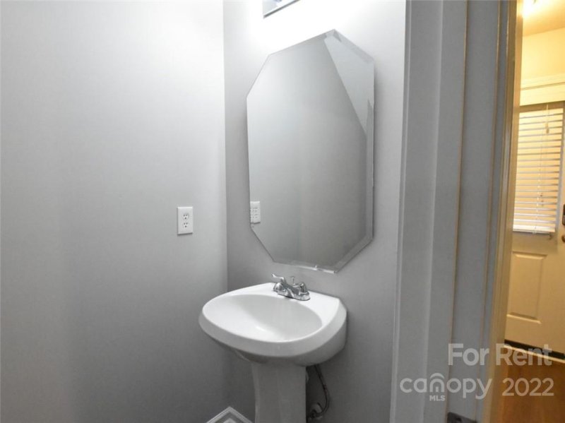 Property image 5 at 2037 Sonoma Valley Drive, Charlotte, NC 28214