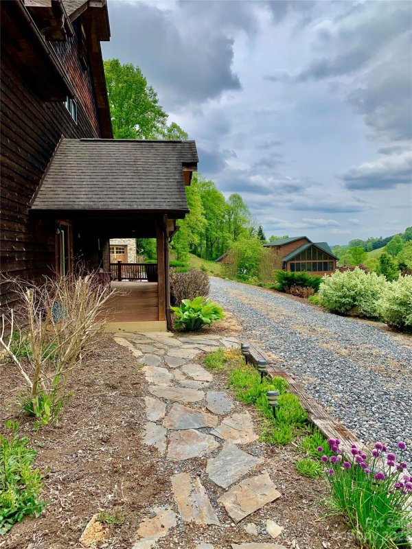 Property image 4 at 42 Cabin Creek Trail, Mars Hill, NC 28754
