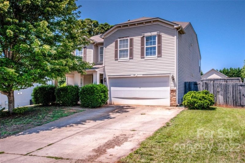 Property image 3 at 188 Boiling Brook Drive, Statesville, NC 28625