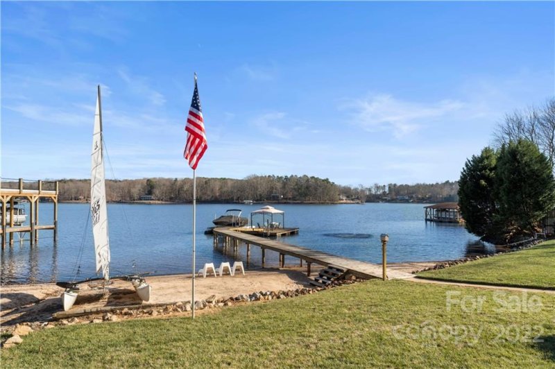 Property image 4 at 117 Winston Way Lane, Troutman, NC 28166