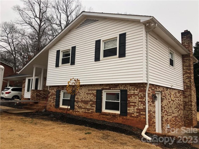 Property image 2 at 309 W Murray Street, Maiden, NC 28650