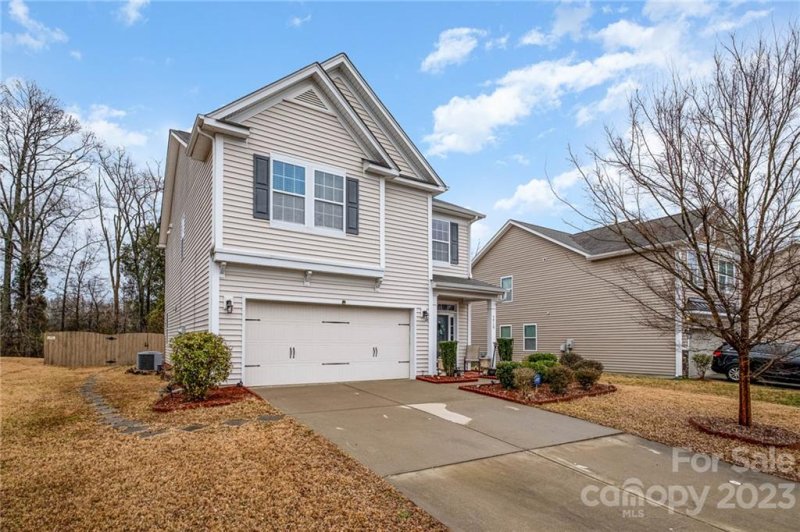 Property image 2 at 5910 Pepperpike Way, Charlotte, NC 28213