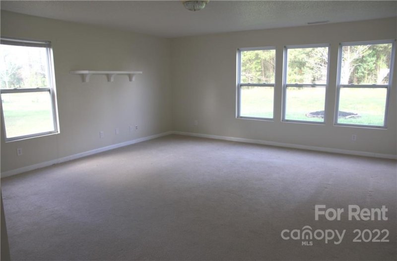 Property image 3 at 14214 Luscombe Farm Road, Charlotte, NC 28278