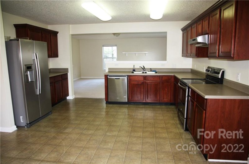 Property image 5 at 14214 Luscombe Farm Road, Charlotte, NC 28278