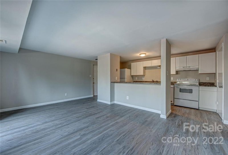 9510 Shannon Green Drive