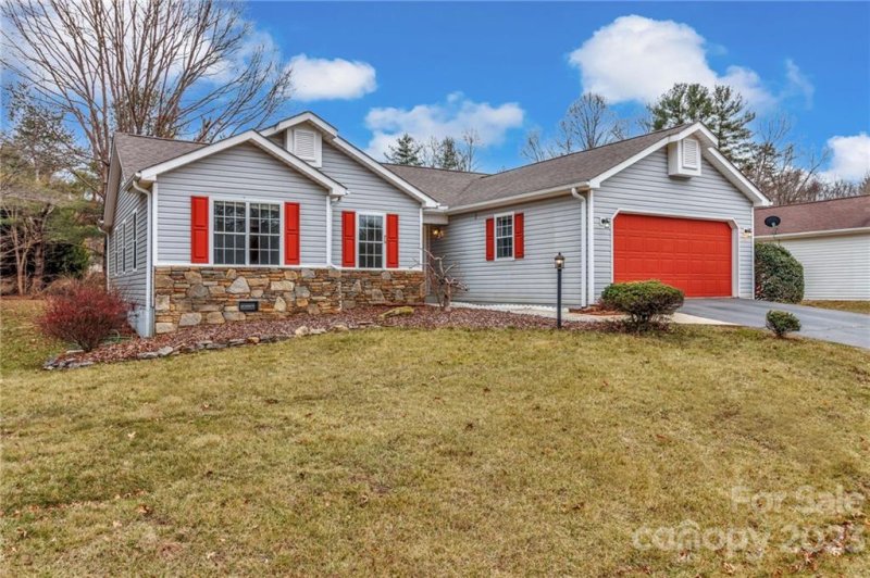 Property image 2 at 40 St Andrews Drive, Etowah, NC 28729