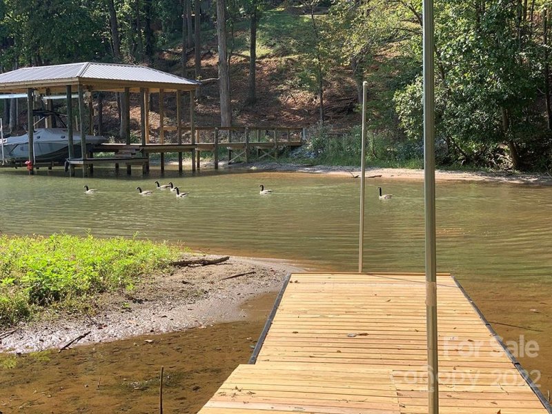 1028 Nutall Oak Lane