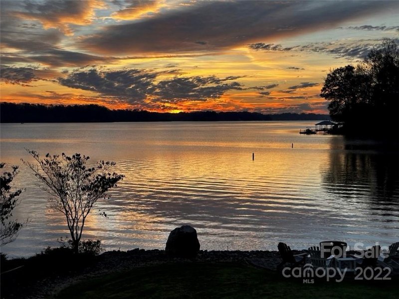 Property image 5 at 8855 Dog Leg Road, Sherrills Ford, NC 28673