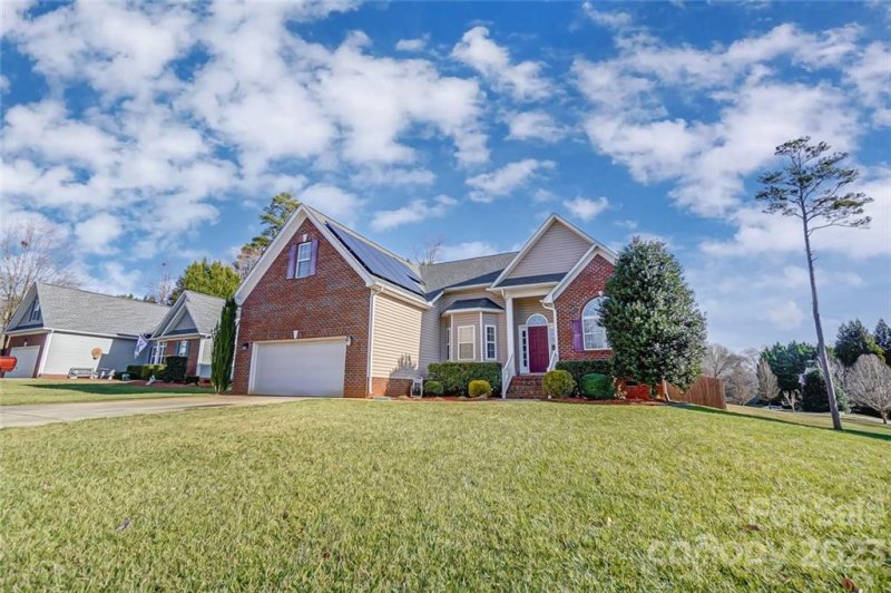 Property image 2 at 212 Silver Birch Lane, Mount Holly, NC 28120