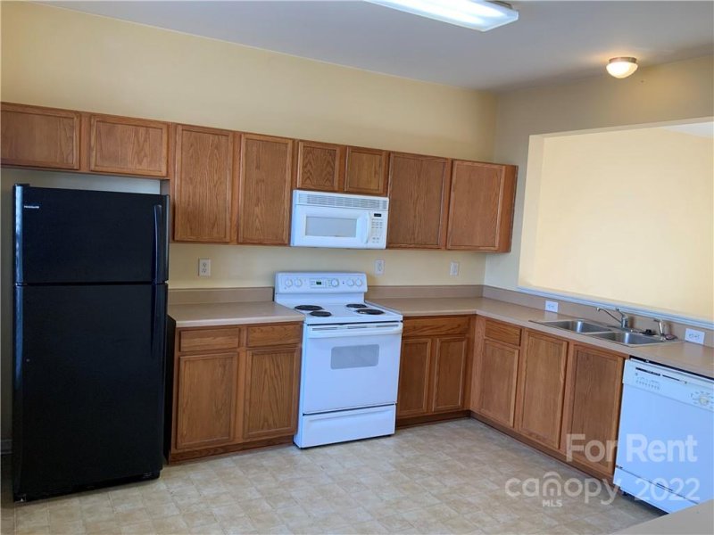 Property image 3 at 5313 Esther Lane, Charlotte, NC 28214