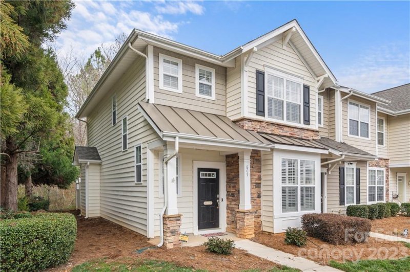 Property image 2 at 805 Lacebark Drive, Rock Hill, SC 29732