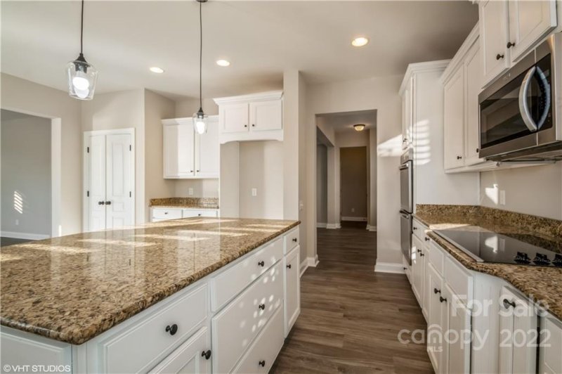 Property image 5 at 2530 Nw Mountain Laurel Avenue, Concord, NC 28027