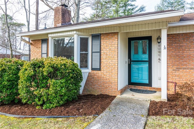 Property image 3 at 217 Park Lane, Hendersonville, NC 28791