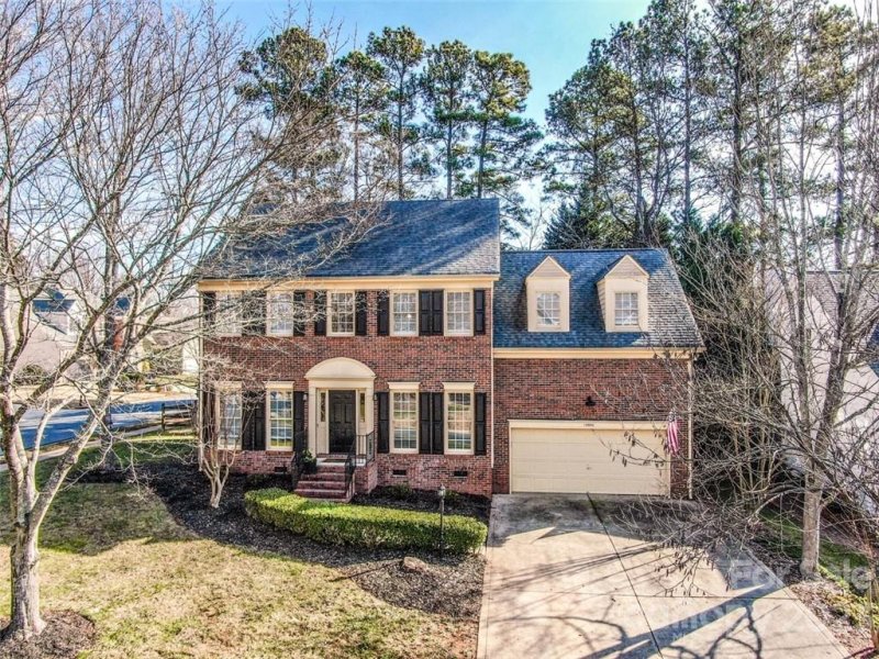 Property image 2 at 19950 Catamaran Court, Cornelius, NC 28031