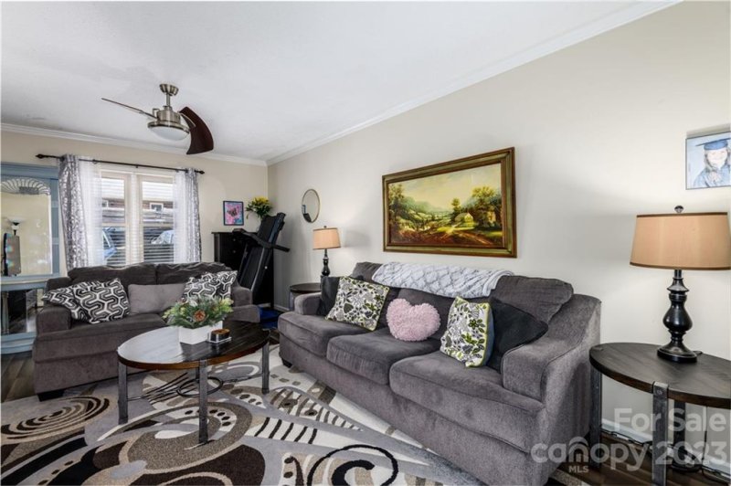 Property image 3 at 1330 5th Street, Hickory, NC 28601