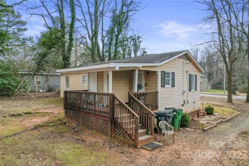 Property image 5 at 6005 Carver Boulevard, Charlotte, NC 28269