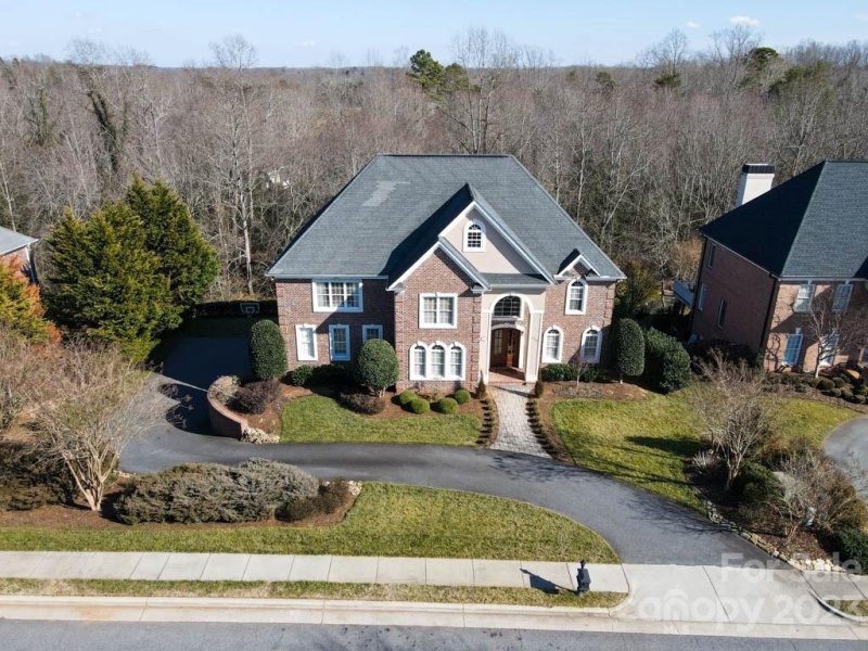 Property image 3 at 3710 8th Street Place, Hickory, NC 28601