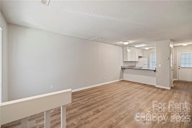 Property image 5 at 3916 Briarhill Drive, Charlotte, NC 28215