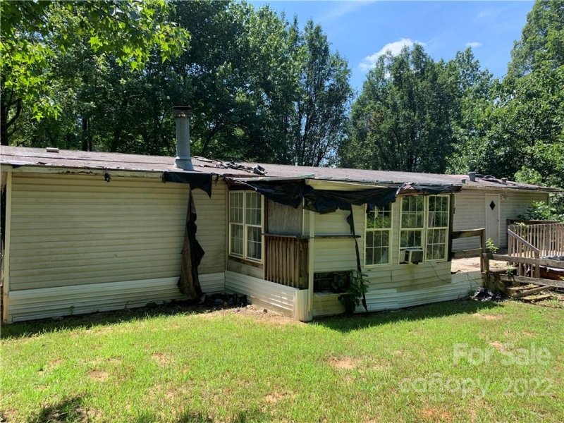 Property image 5 at 953 Hillview Drive, Iron Station, NC 28080