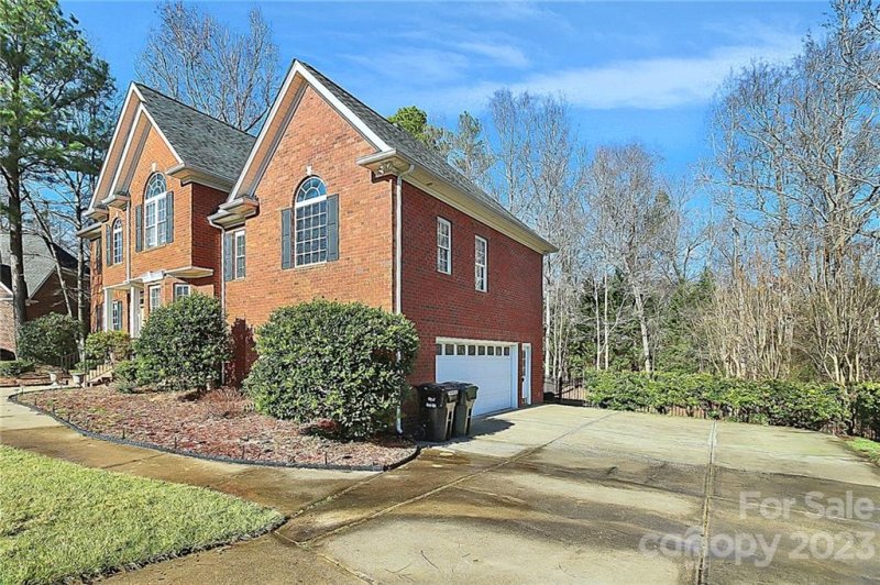 Property image 3 at 1308 Goldsboro Court, Rock Hill, SC 29732