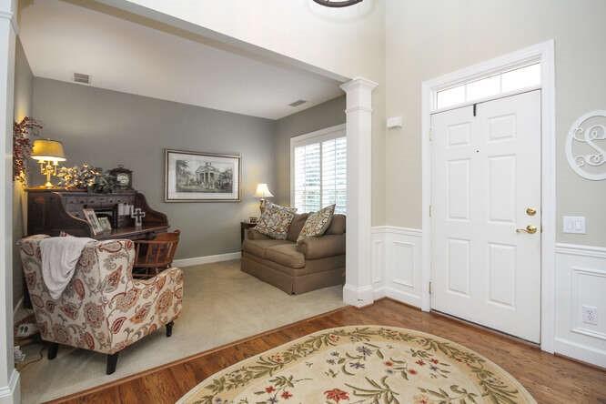 Property image 2 at 206 Robinlynn Road, Matthews, NC 28105