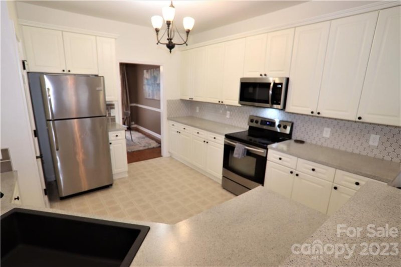 Property image 4 at 6232 Chavel Lane, Charlotte, NC 28269