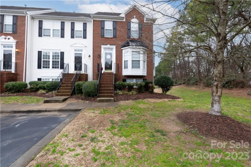 Property image 3 at 12304 Verdant Court, Charlotte, NC 28273