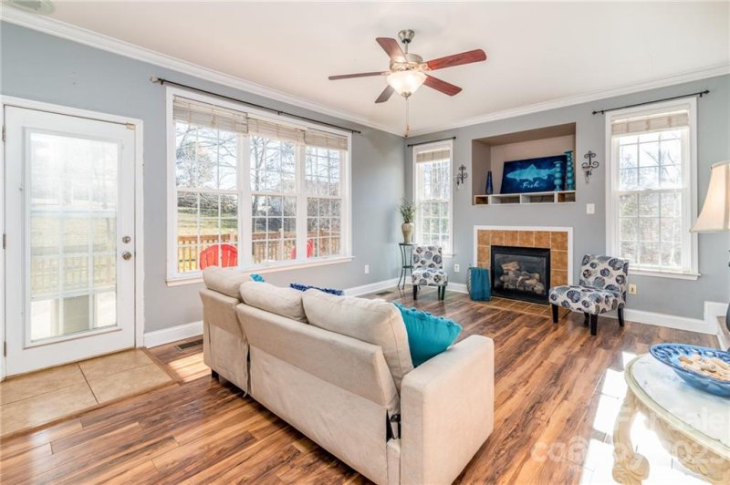 Property image 5 at 136 Wheatfield Drive, Statesville, NC 28677