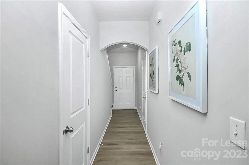 Property image 3 at 7113 Somerford Road, Charlotte, NC 28215