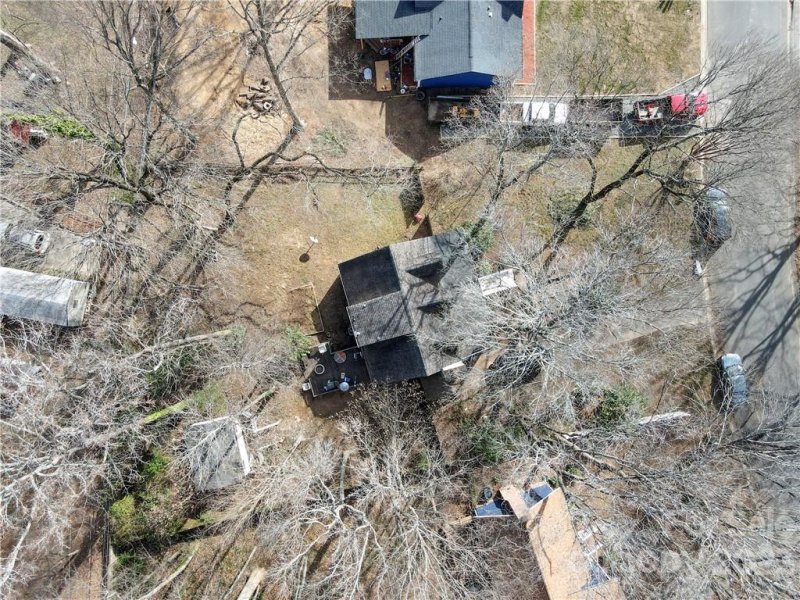 Property image 2 at 8415 Barncliff Road, Charlotte, NC 28227