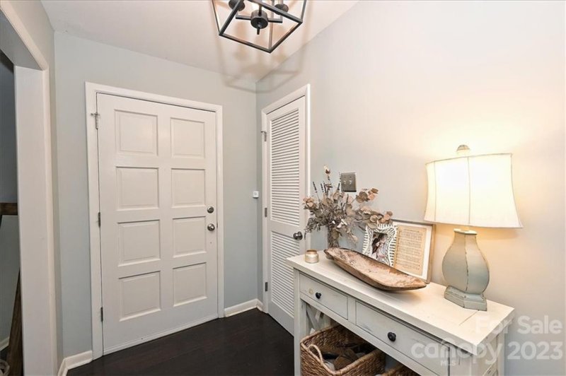 Property image 2 at 1314 Mclaughlin Drive, Charlotte, NC 28212