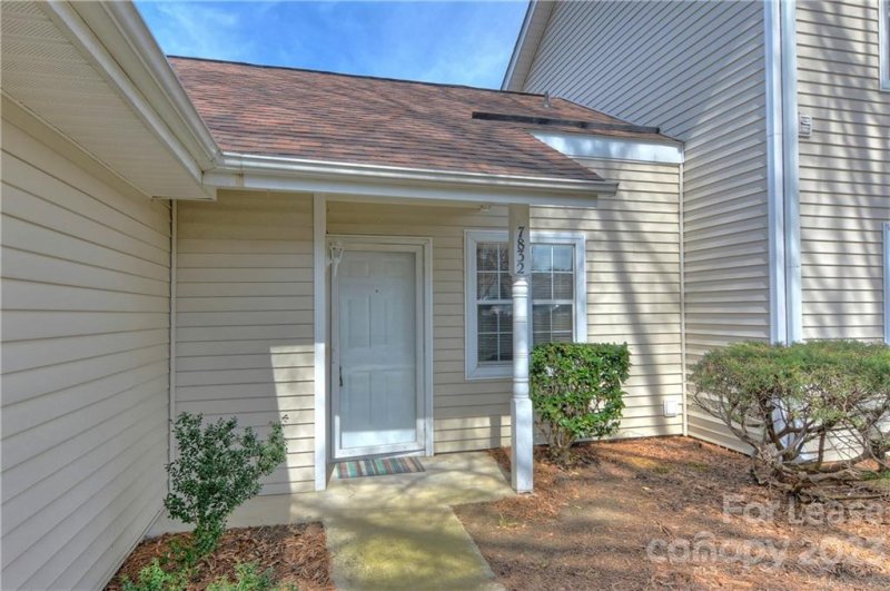 Property image 4 at 7832 Davinci Lane, Charlotte, NC 28226