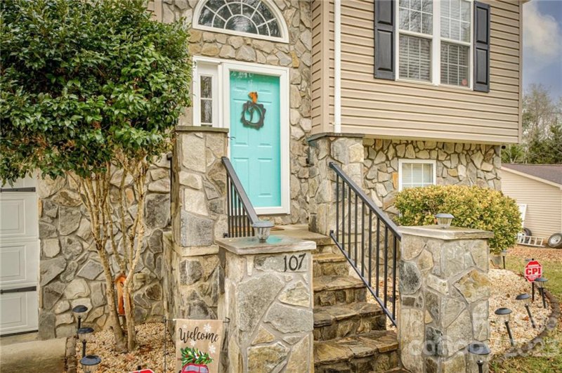 Property image 2 at 107 Redbud Drive, Morganton, NC 28655