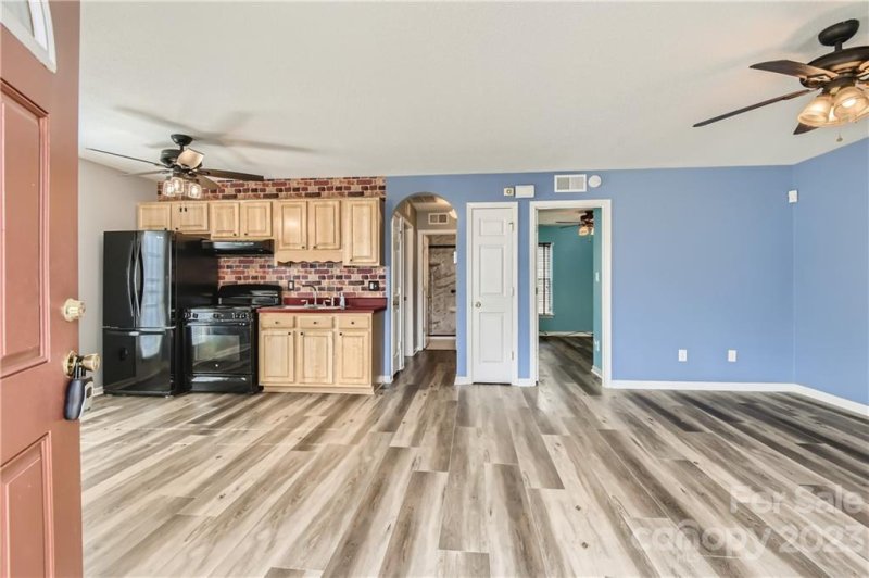 Property image 2 at 6619 Hampton Way Drive, Charlotte, NC 28213