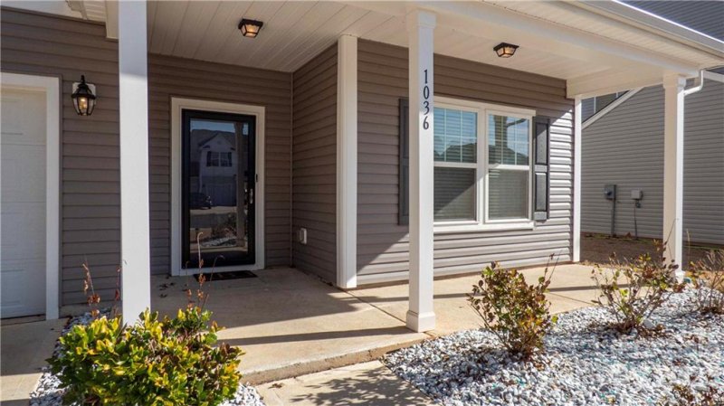 Property image 2 at 1036 Bramcote Lane, Charlotte, NC 28215